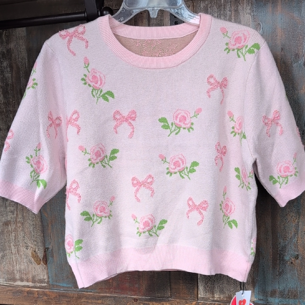 NWT Cider Pink Floral Bow Knit Top